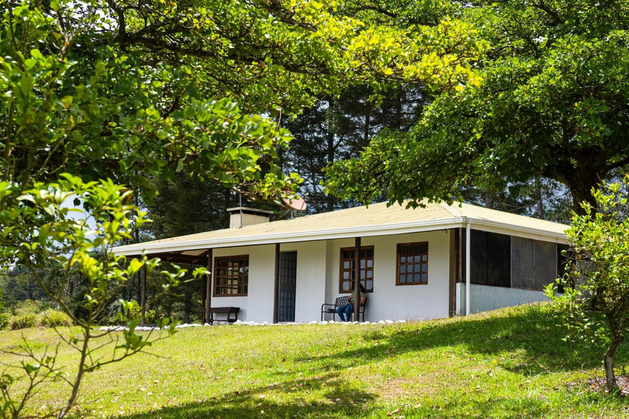 Country House, Cozy Fireplace And An Amazing View Cartago Esterno foto